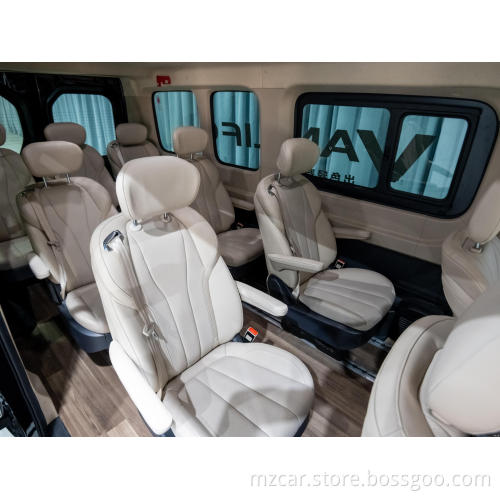 2023 Chinese hoge snelheid links roer SAIC Maxus EV30 Pure Electric Intelligent Mini Van 6 Cube Mini Cargo Truck Car 4 Wheels
